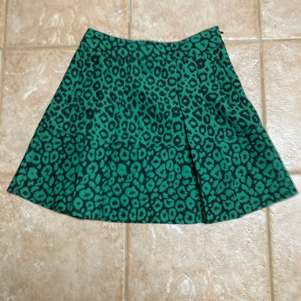 Banana Republic Green/Black Leopard Skirt Sz 2